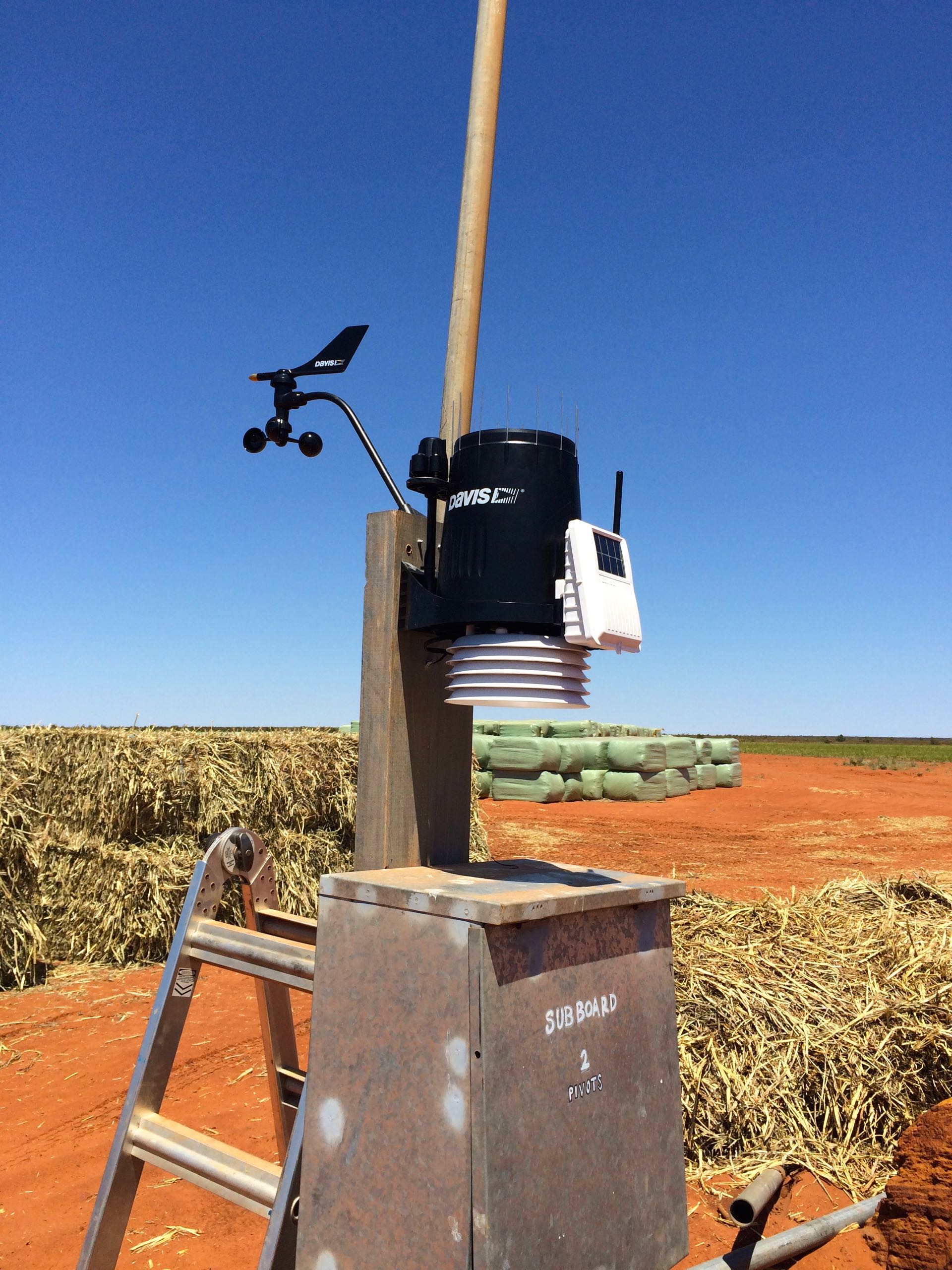 Davis weather station installed at Wallal